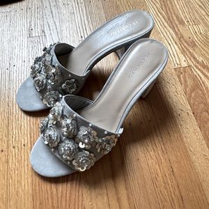 Le chateau. Low prices on lots of nice items. Bundle for great deal